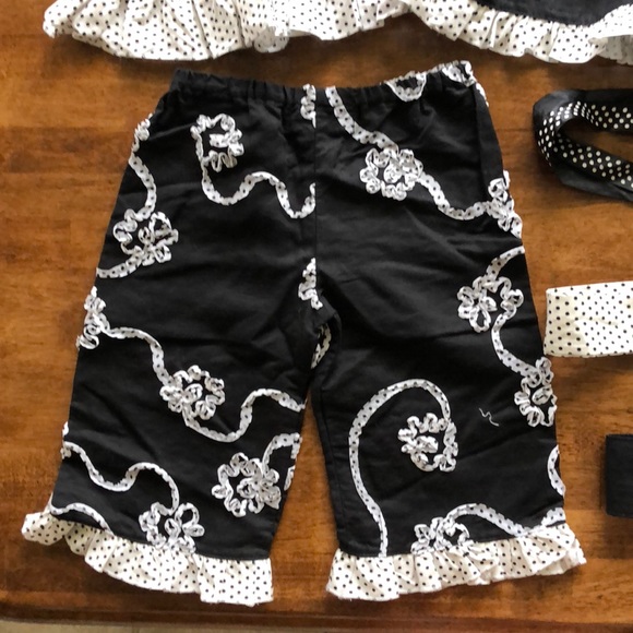 Black & White Polkadot Set 💗 One of a Kind💗 2T - Picture 8 of 8